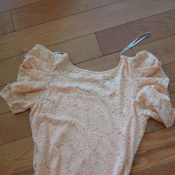 Forever 21 XXI Peach Lace Overlay Cinderella Elegant Cocktail Dress Size Small - Picture 11 of 16